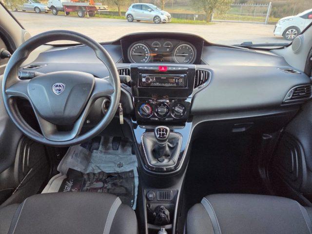 LANCIA Ypsilon 1.2 69 CV 5 porte GPL Ecochic Gold