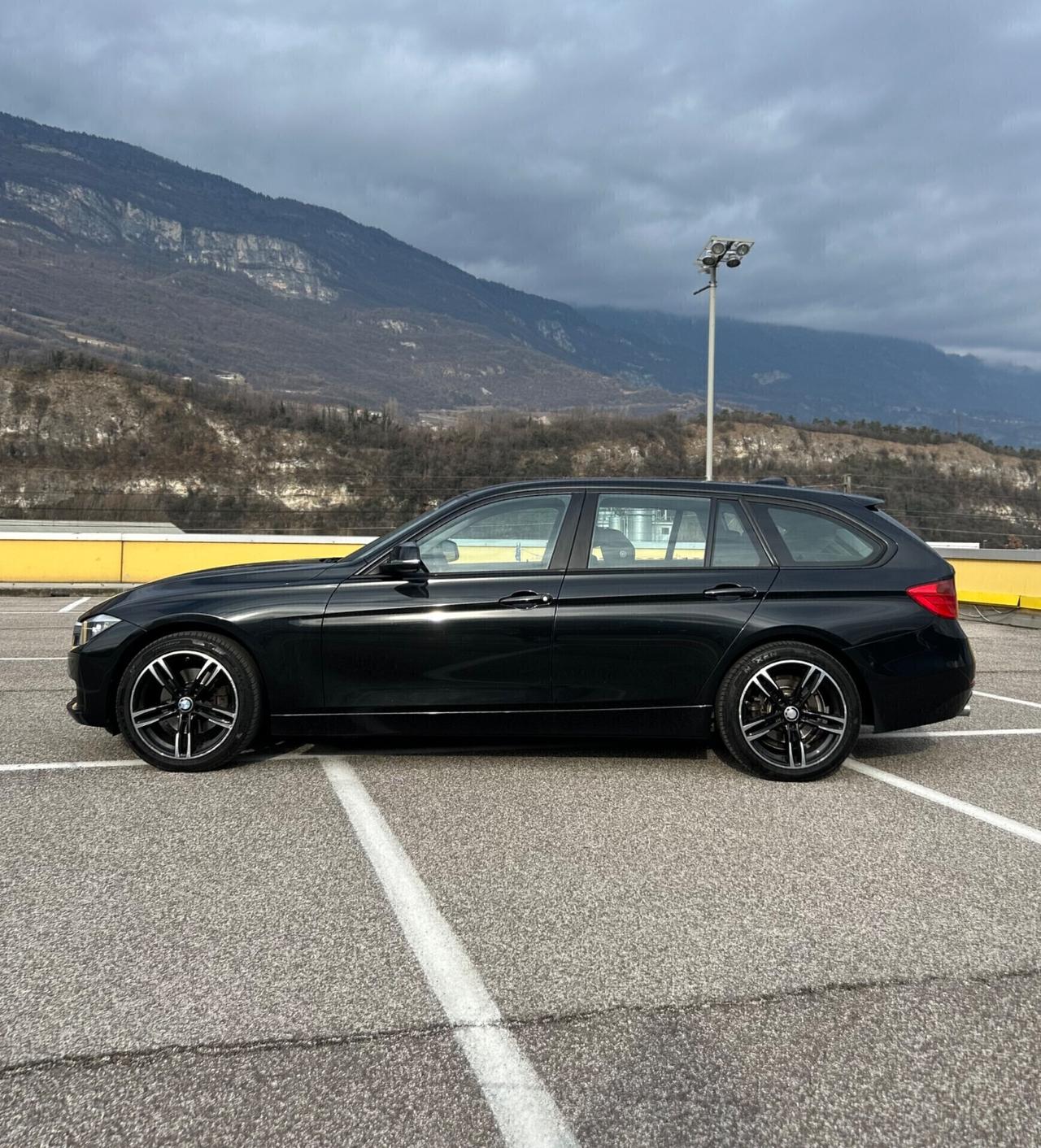 Bmw 320d Touring Msport 2015 UNICO PROPR.