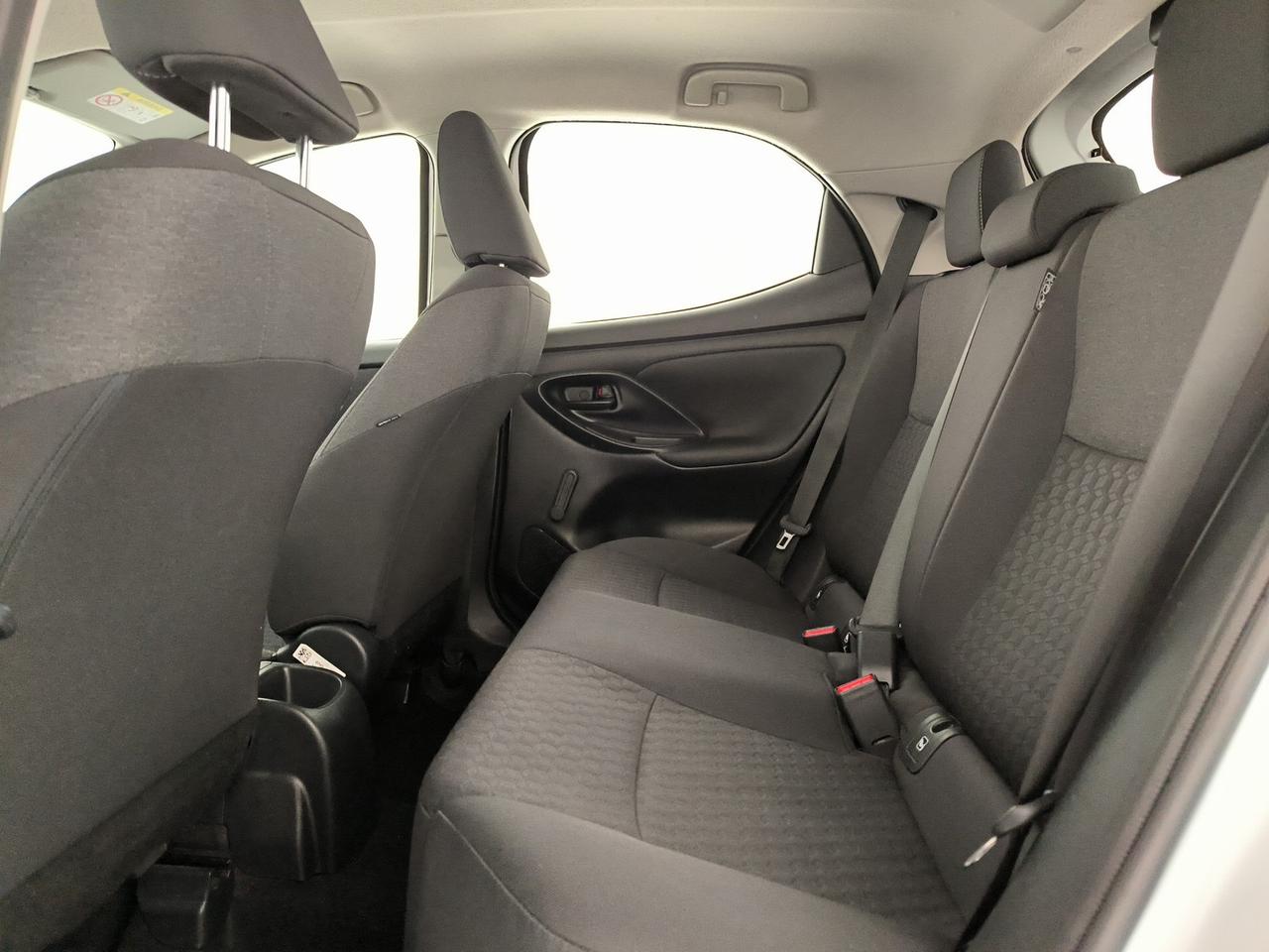 Toyota Yaris 1.0 active
