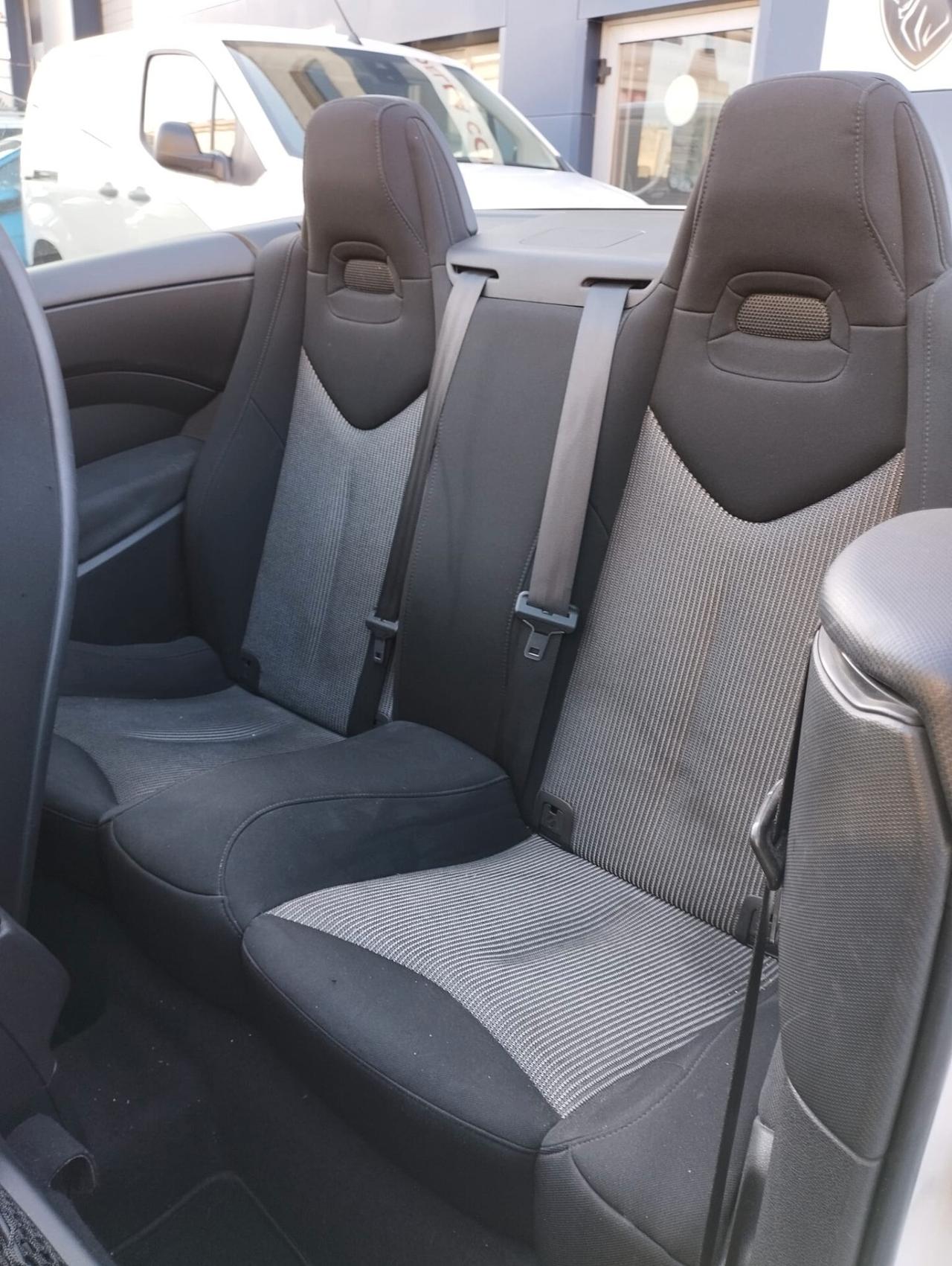 Peugeot 308 2.0 HDi 163CV CC Allure