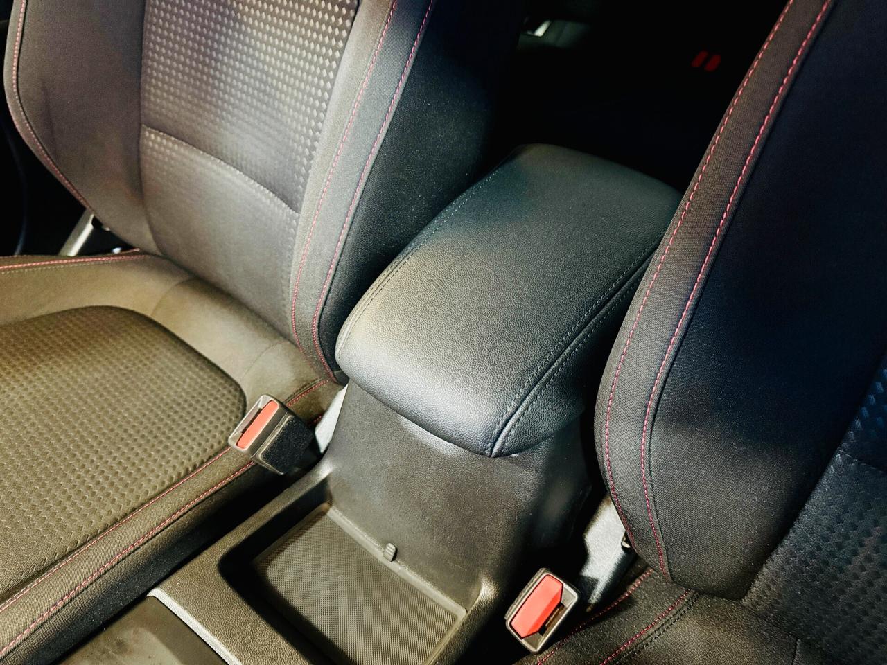 Ford Focus 1.5 Diesel 120 CV 5p. ST-Line / Autom