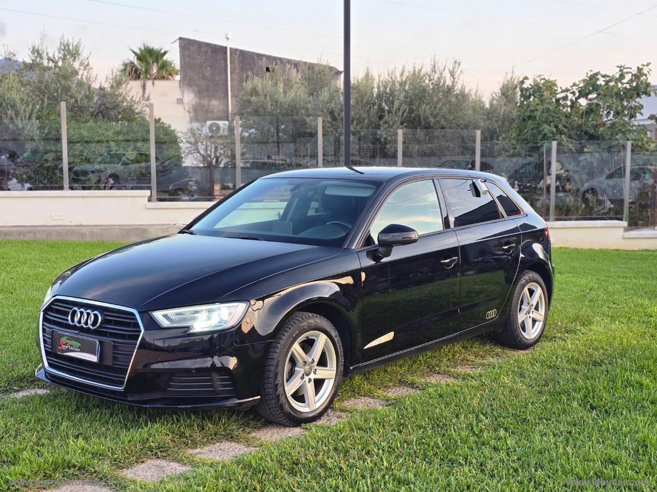 AUDI A3 SPB 1.6 TDI 116CV S tronic Design