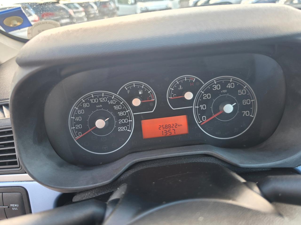 Fiat Grande Punto 1.3 MJT 75 CV 5 porte