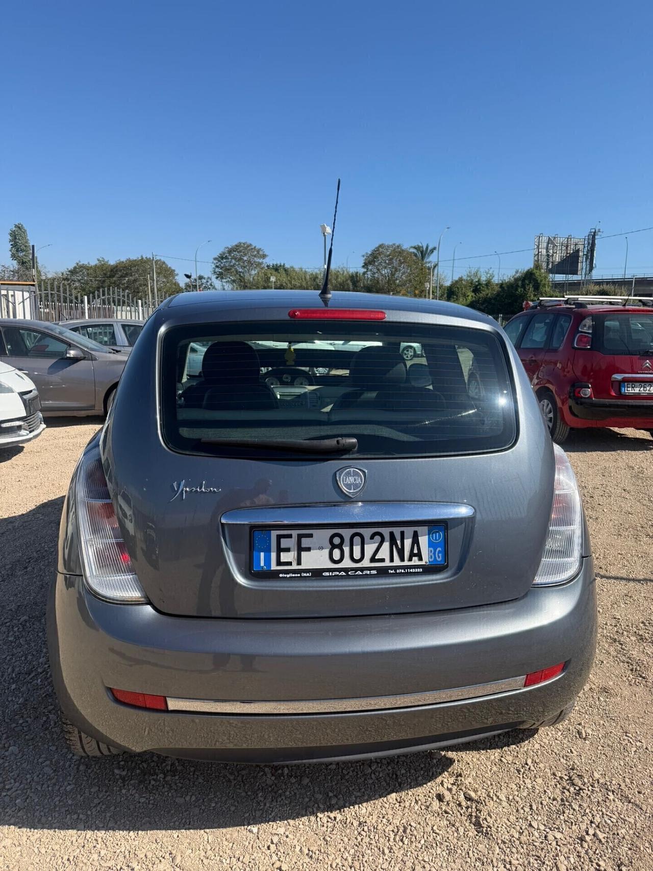 Lancia Ypsilon 1.2 69 CV Argento