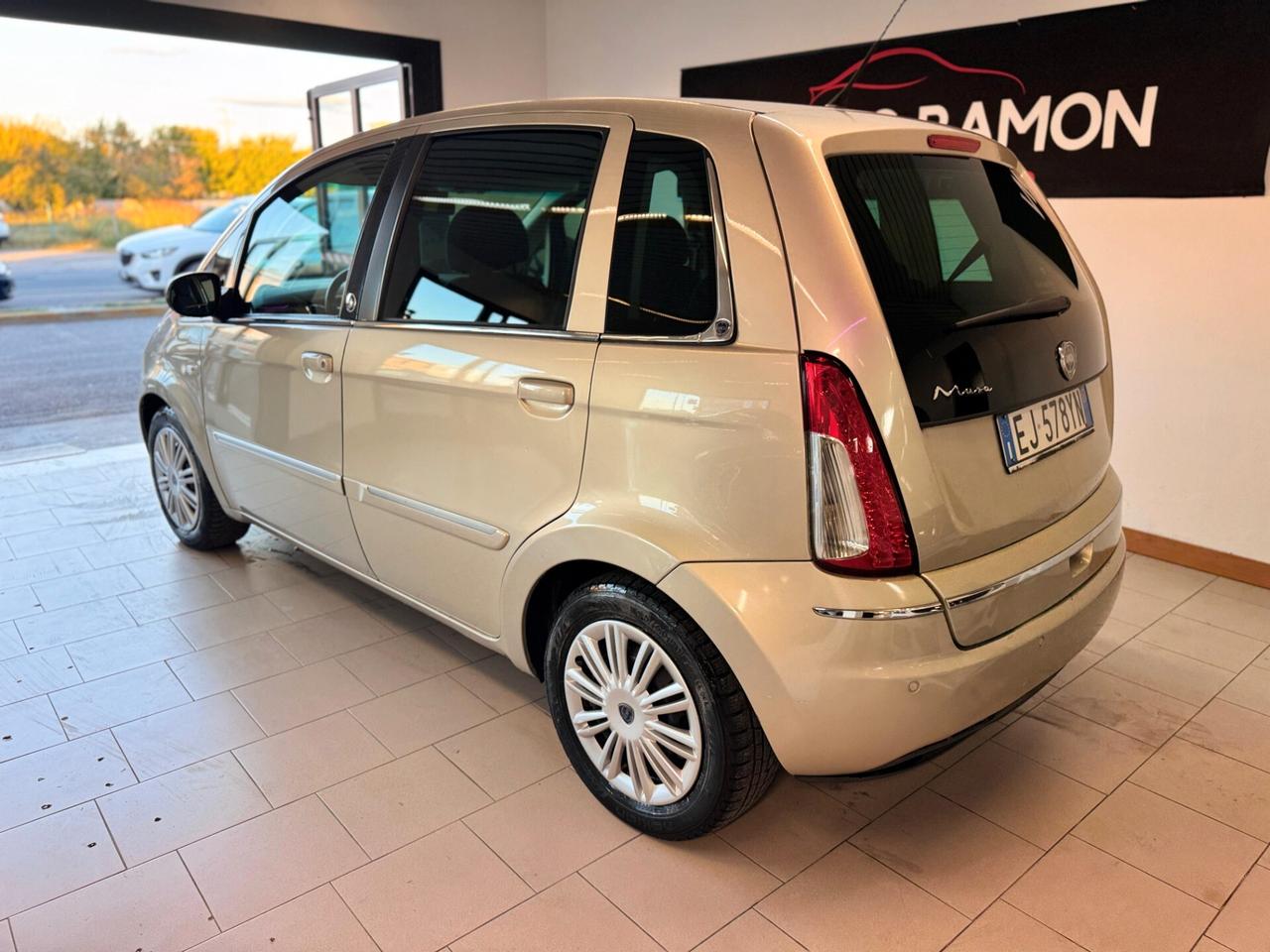 Lancia MUSA 1.4 8V Ecochic Avenue