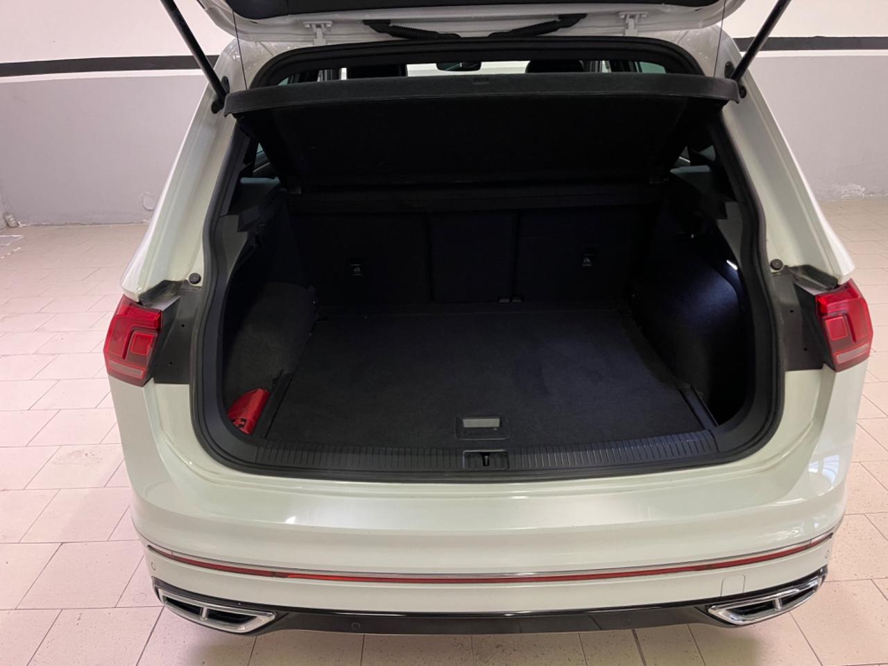 Volkswagen Tiguan 2.0 TDI 150 CV DSG R-Line