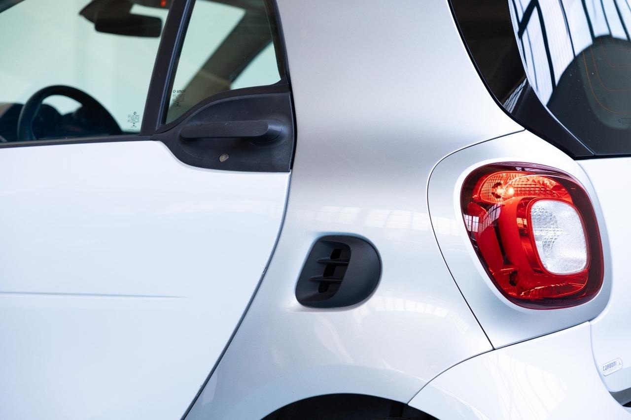 Smart ForTwo 70 1.0 Passion 71CV 2019 ITALIANA UNIPROPRIETARIO IVA ESPOSTA