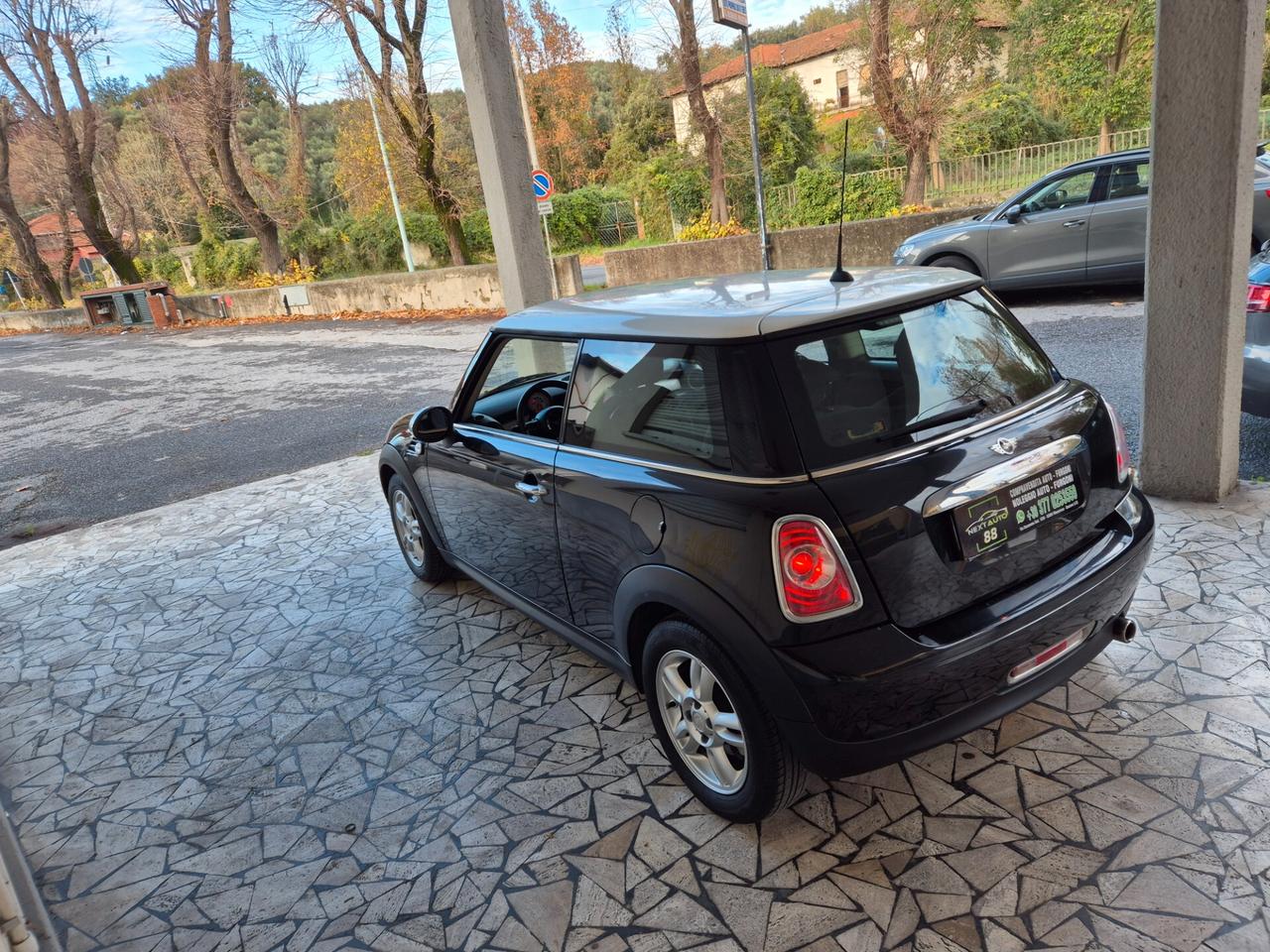 Mini Cooper 16V One (55kW) Neopatentati- 2011