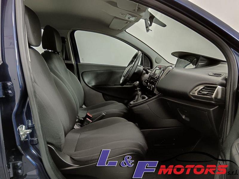Lancia Ypsilon 1.2 69 CV 5 porte GPL Ecochic Gold