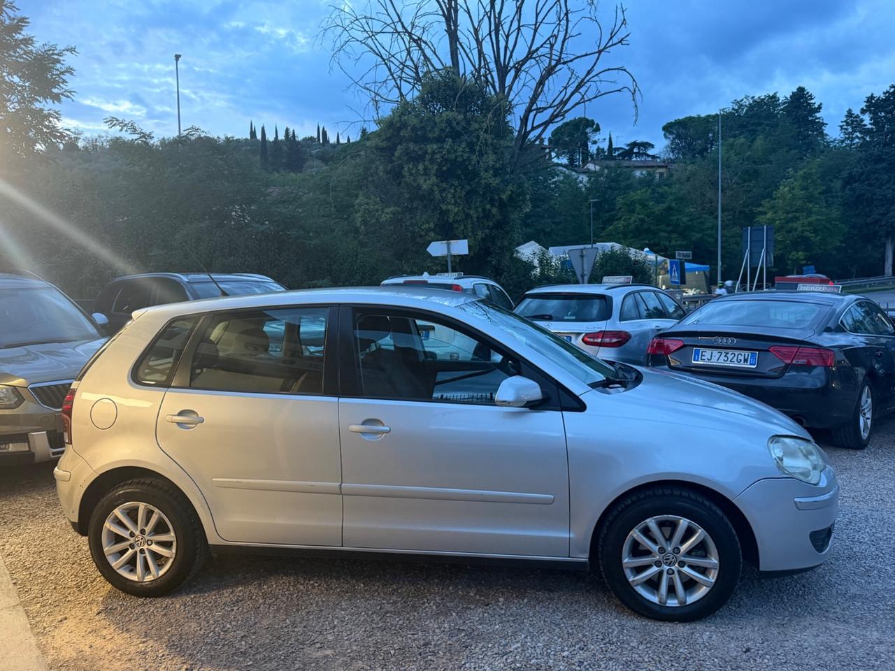 Volkswagen Polo 1.4/80CV 16V 5p. Comfortline