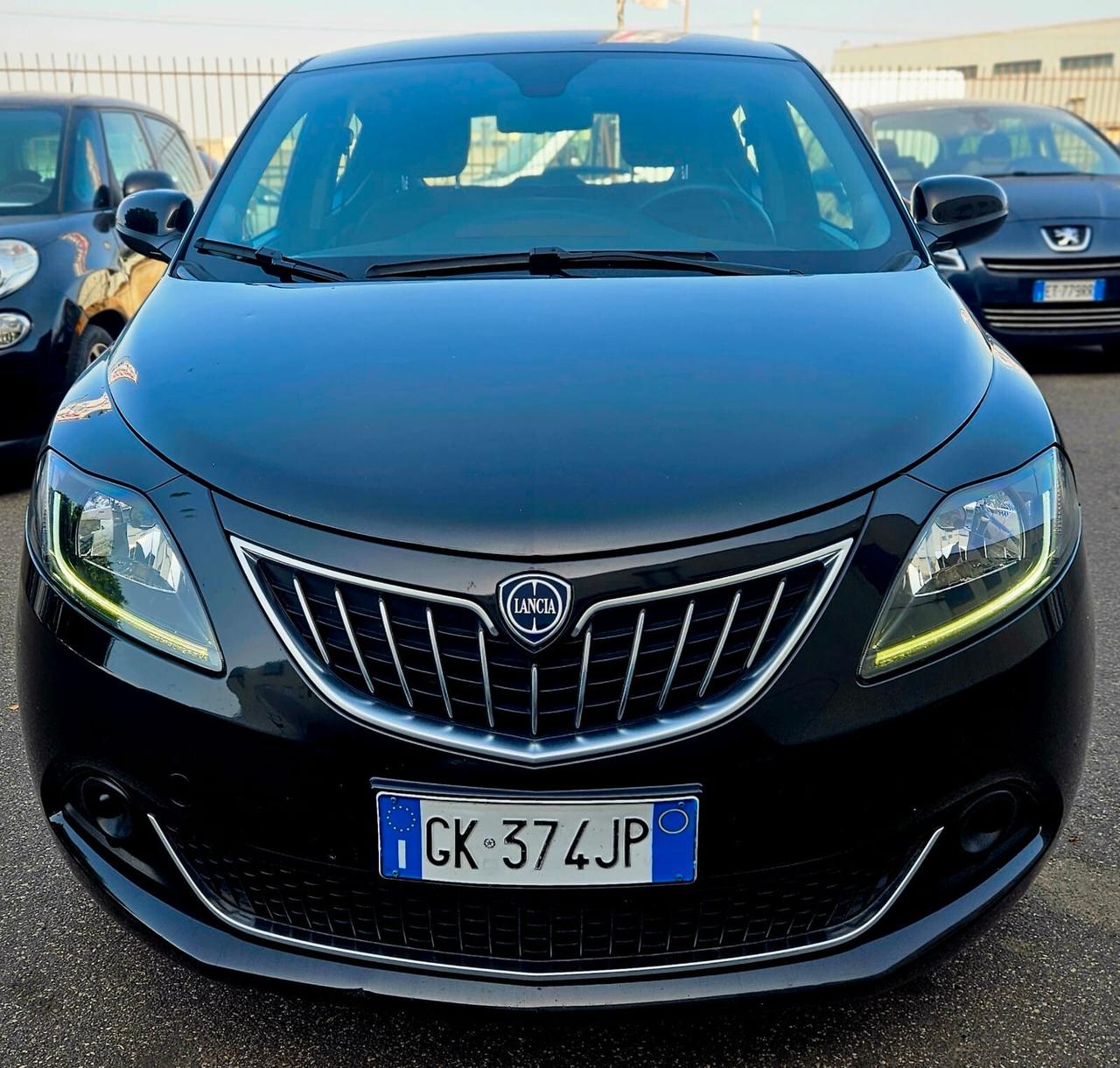 Lancia Ypsilon 1.0 FireFly 5 porte S&S Hybrid Alberta Ferretti