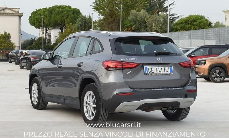 Mercedes-Benz GLA GLA 200 d Business auto