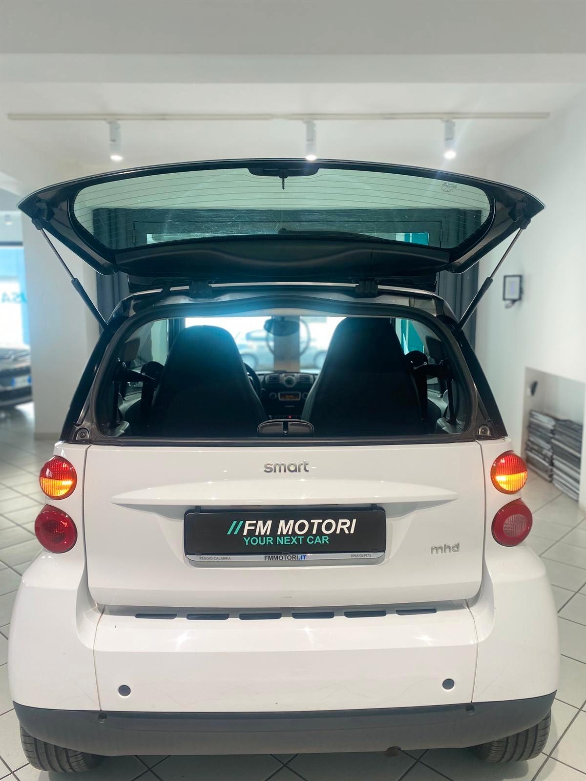 Smart ForTwo 1000 45 kW MHD coupé pure
