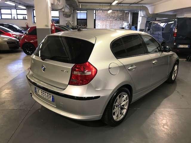 BMW 118 Serie 1 E/81-87 118i 5p Futura