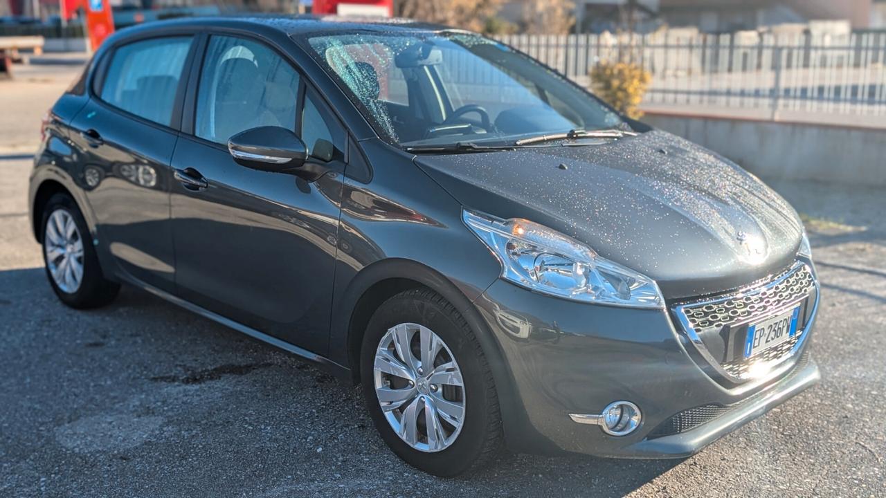 Peugeot 208 1.2 VTi 82 CV 5 porte Active