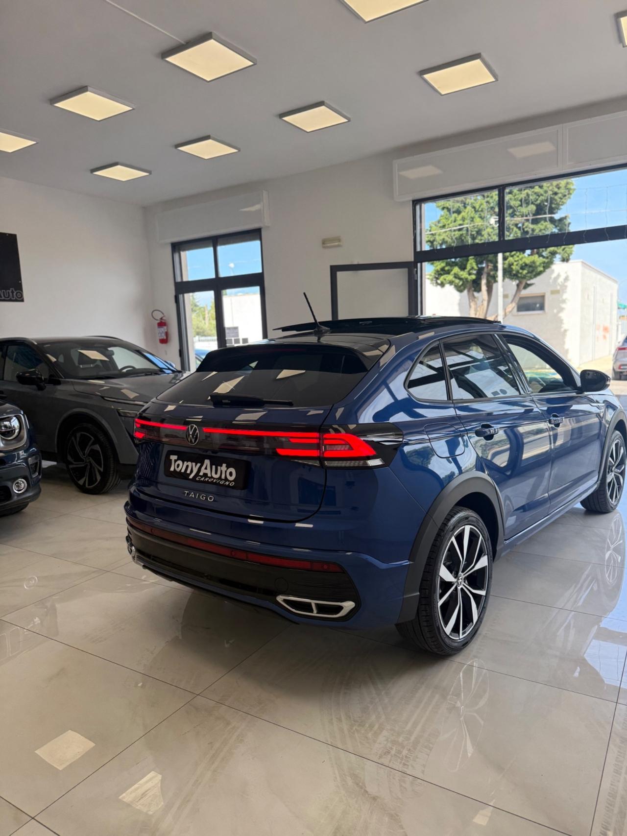 Volkswagen Taigo 1.0 tsi R-LINE TETTO APRIBILE.VIRTUAL COCKPIT.TELECAMERA,APPLE CARPLAY,KM CERTIFICATI
