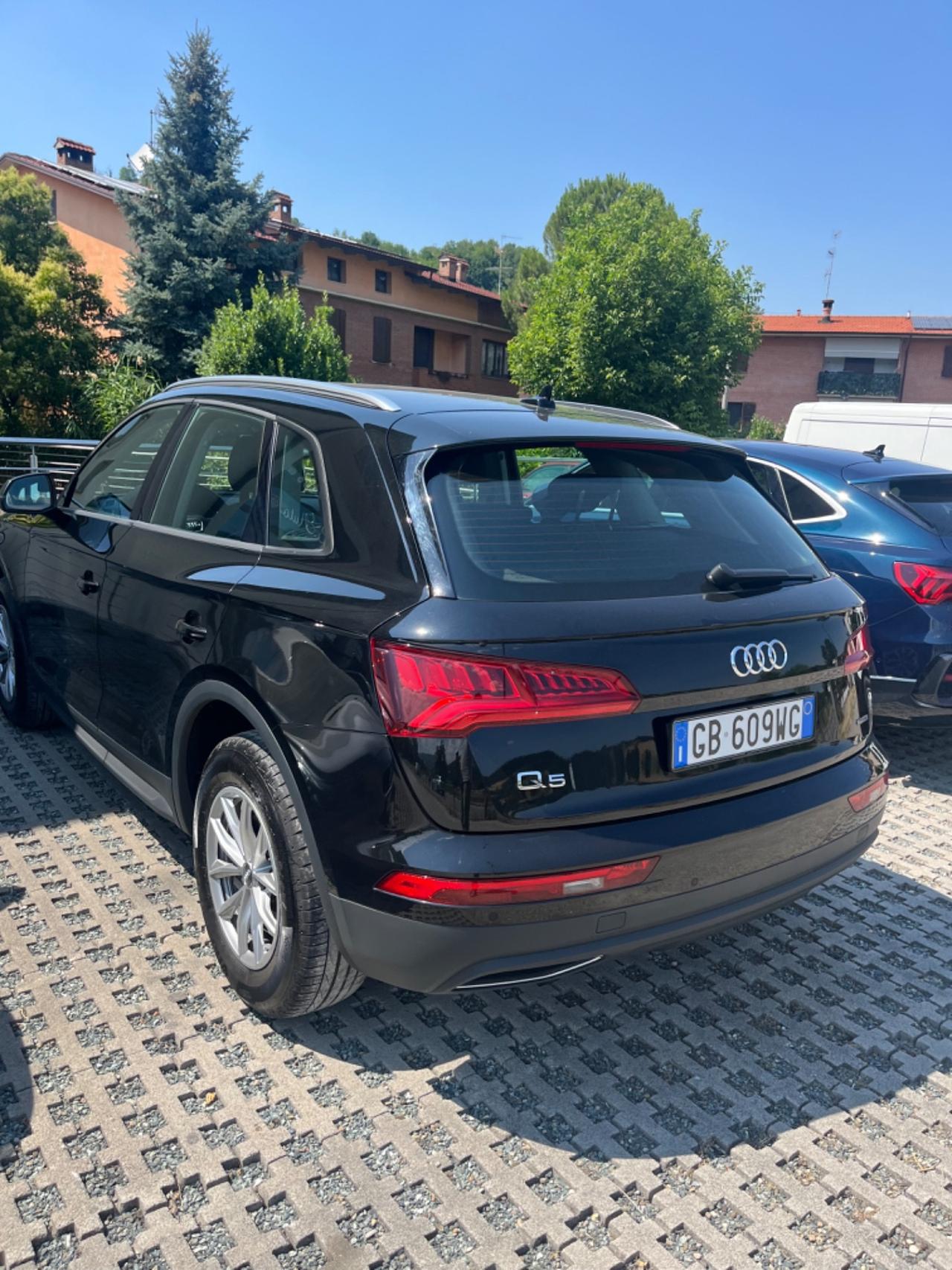 Audi Q5 40 TDI 204 CV quattro S tronic Business Design