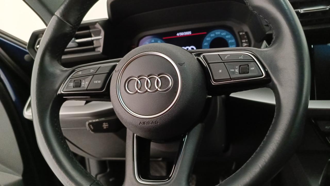 AUDI A3 IV 2020 Sportback - A3 Sportback 35 1.5 tfsi Business Advanced