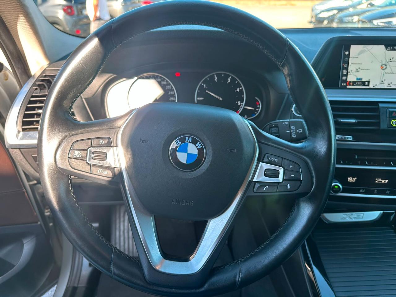 Bmw X3 XDRIVE Xline/ RETRO-CAMERA/ PELLE/ NEVI/ LED/ PRONTA CONSEGNA/ PROMO