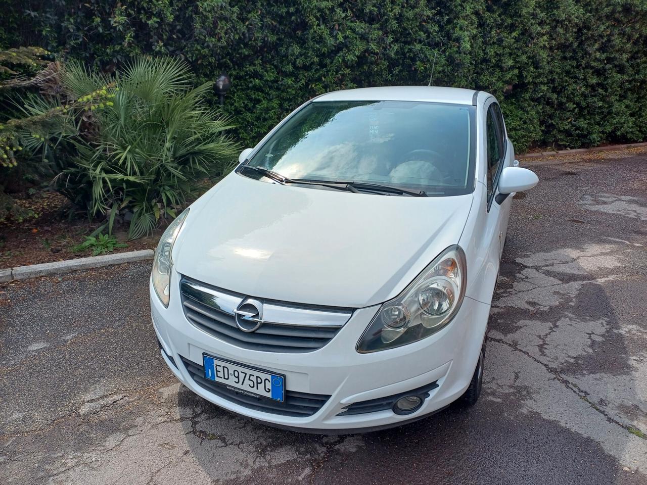 Opel Corsa 1.2 85 CV 5 porte anche Neopatentati Euro 5