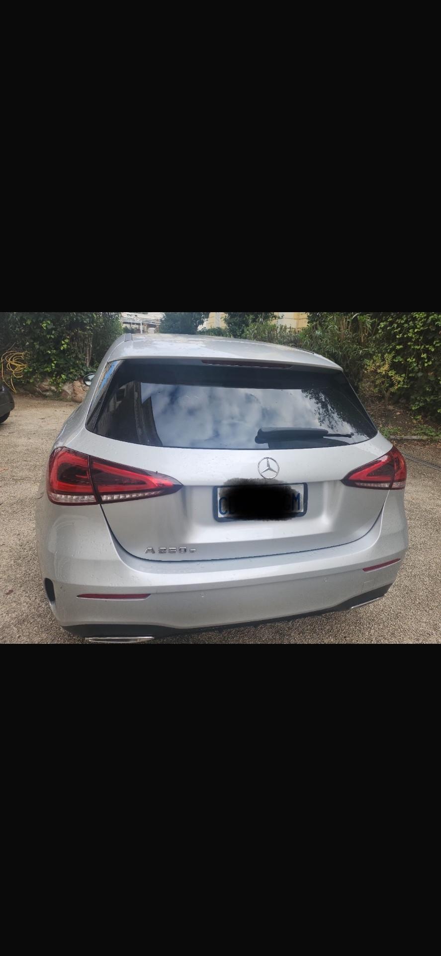 Mercedes-benz A 250 A 250 e Automatic Plug-in hybrid Business