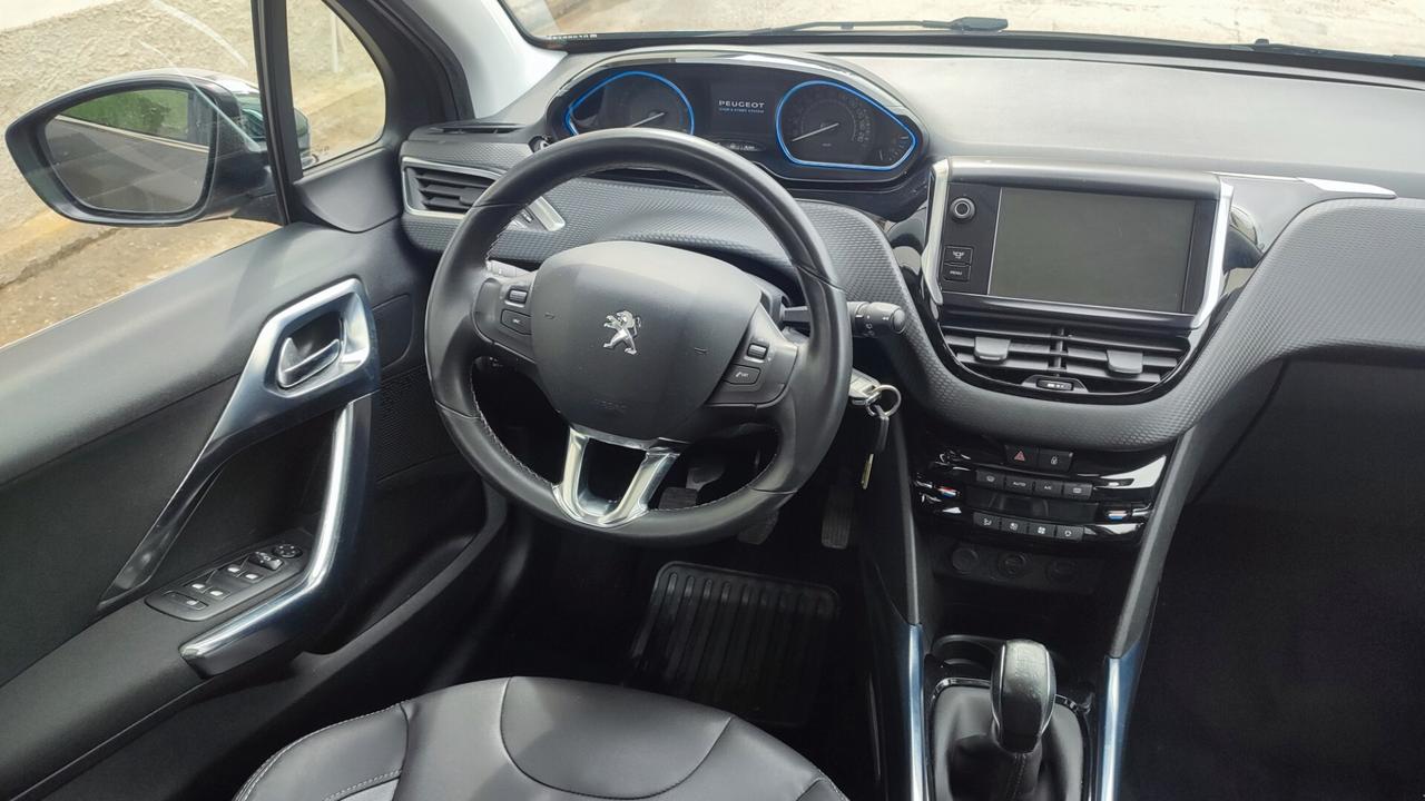 PEUGEOT 2008 NO ADBLUE TETTO PANORAMICO