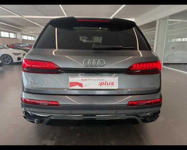 AUDI Q7 50 TDI quattro tiptronic Sport