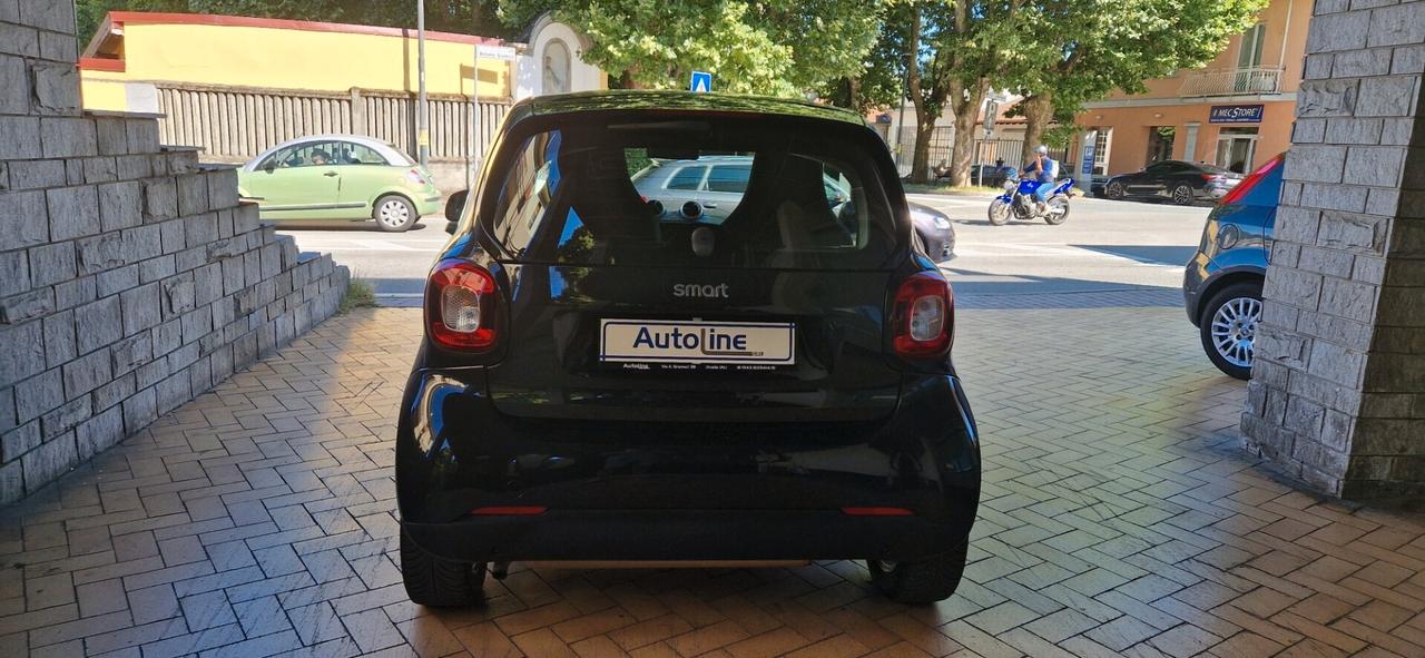 Smart ForTwo 70 1.0 twinamic Passion 48.124 KM tetto in cristallo