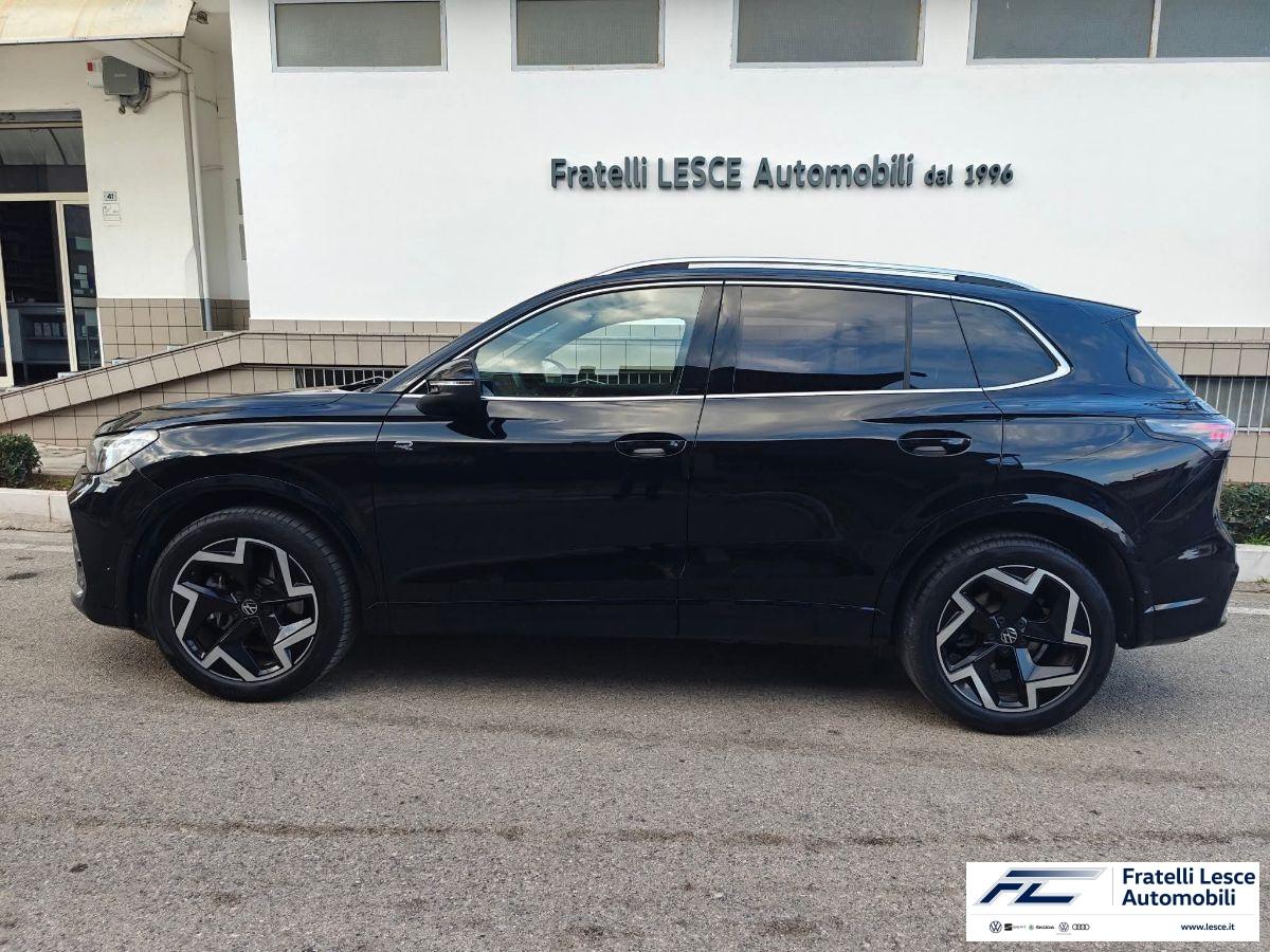 VOLKSWAGEN - Tiguan 2.0 tdi R-Line Plus 150cv dsg (Esposizione Piano Lago))