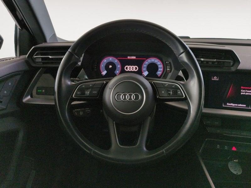 Audi A3 30 TDI S tronic Business