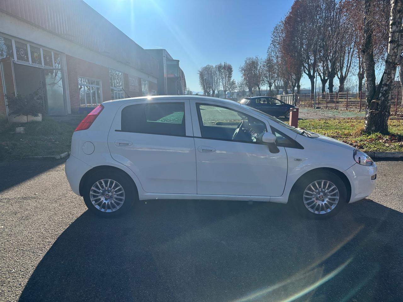 Fiat Punto 1.3 MJT II S&S 85 CV 5 porte ECO Street