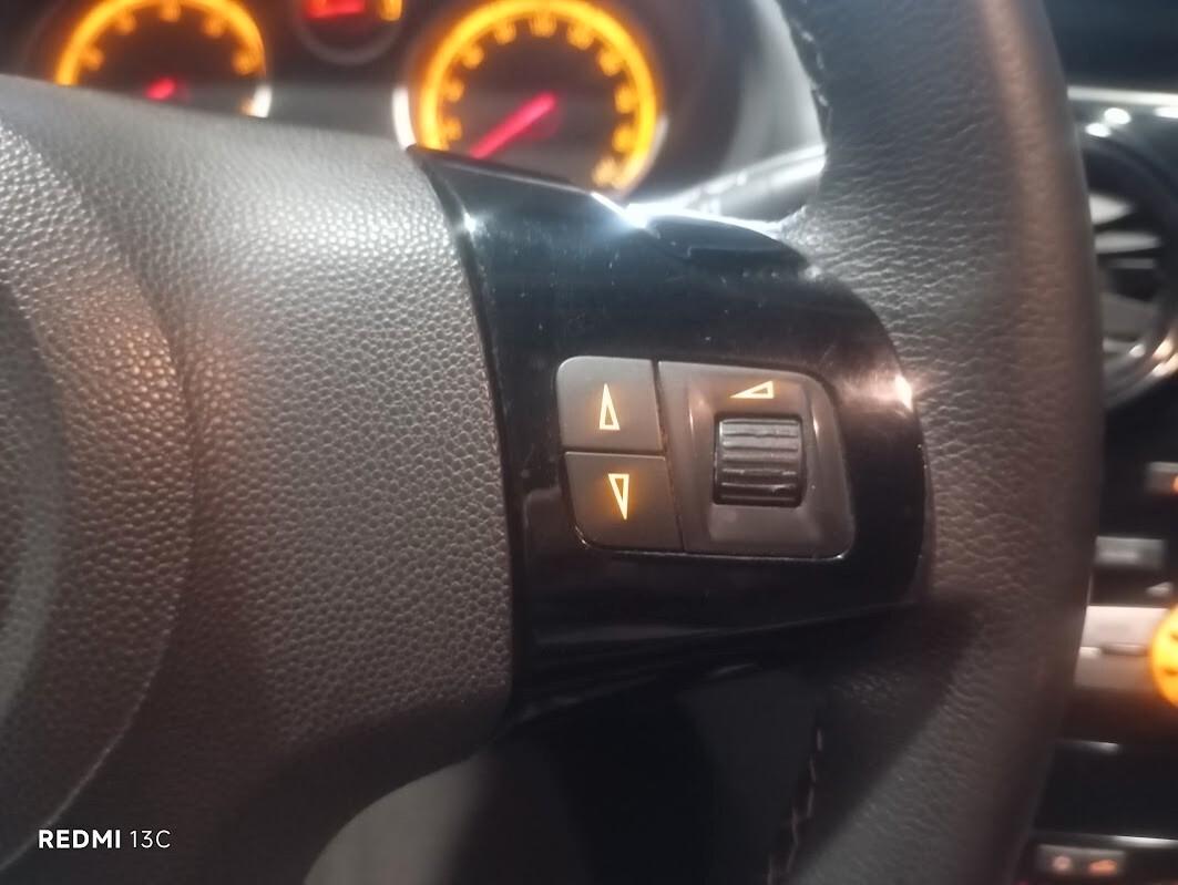 Opel Corsa del 2010 1200 benzina 110.000 km