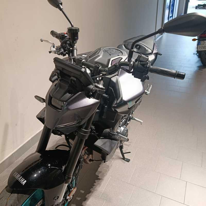 Yamaha MT-09 Y-AMT - 2024