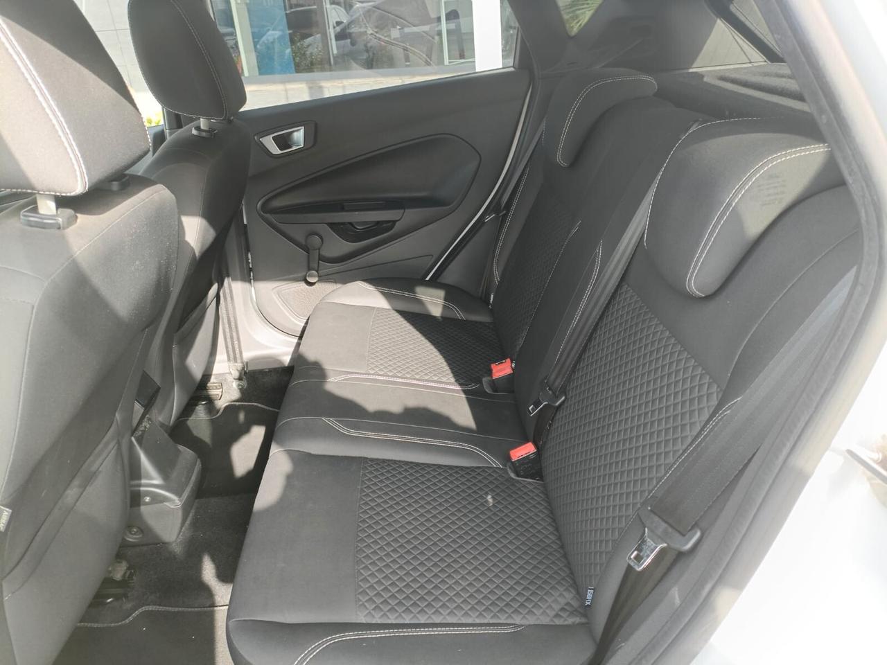 Ford Fiesta 1.5 TDCi 95CV 5 porte Titanium