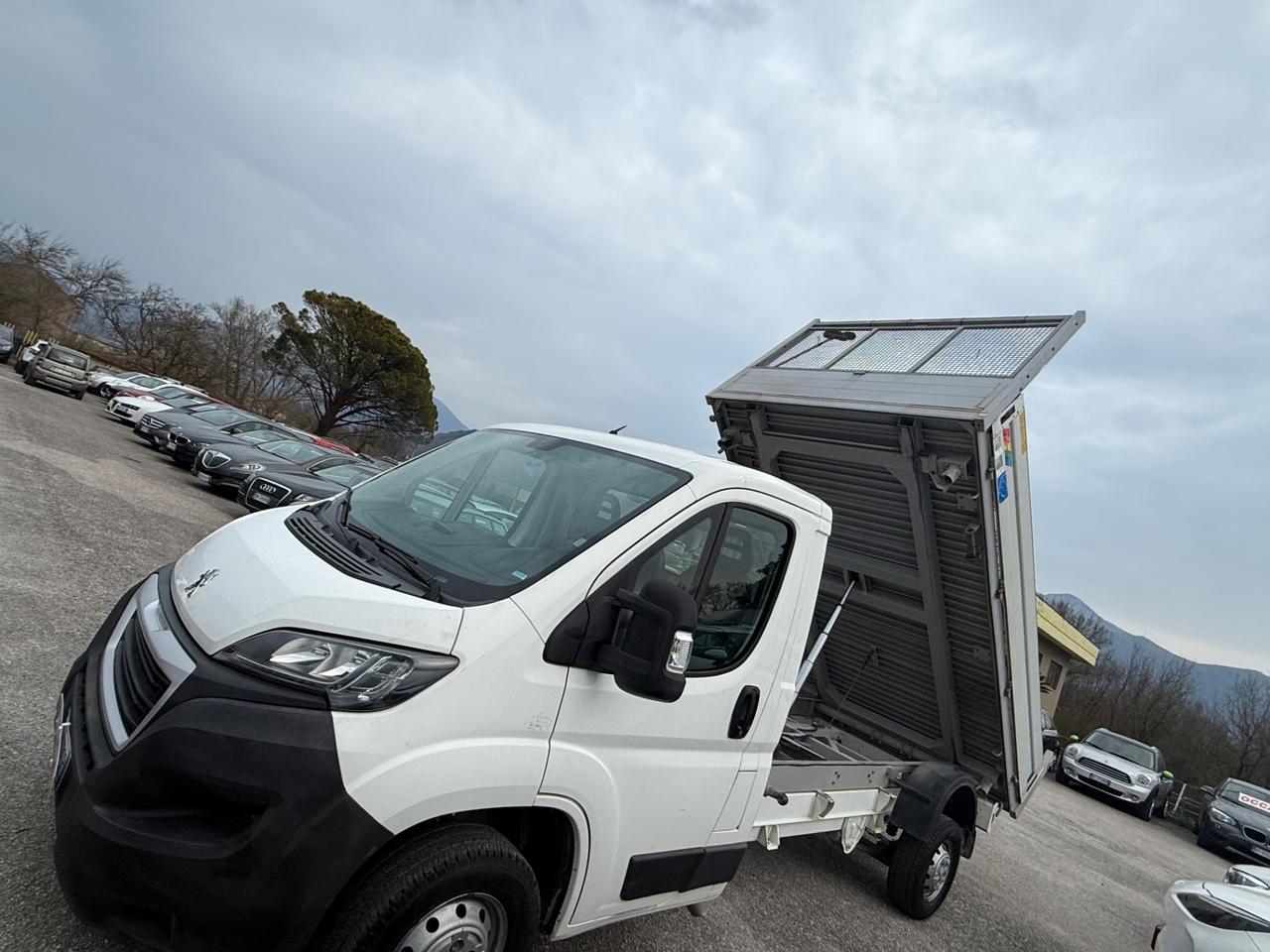 Peugeot boxer ribaltabile anno 2018 km 120 mila