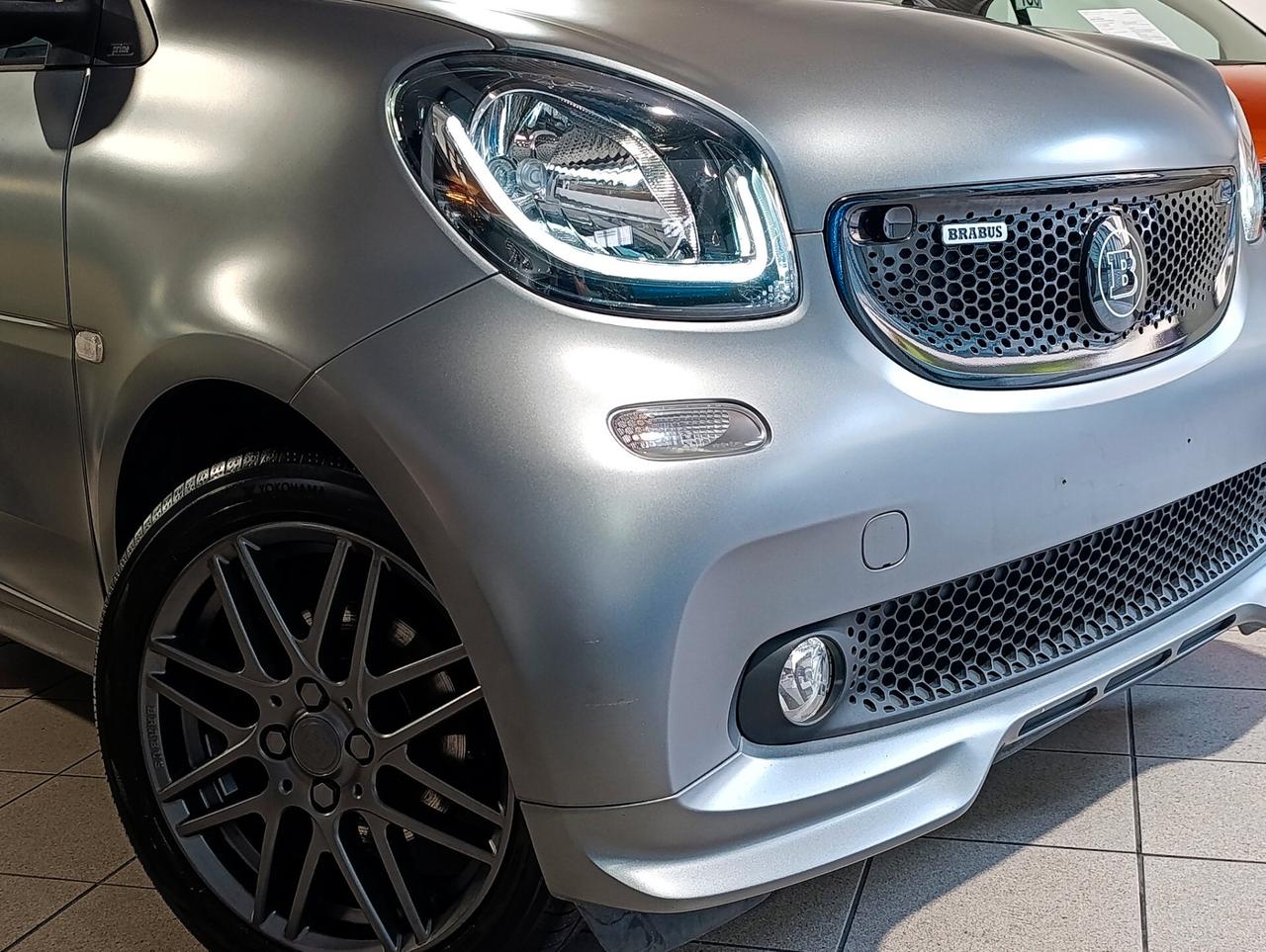 Smart ForTwo 90 0.9 T twinamic cabrio BRABUS Style