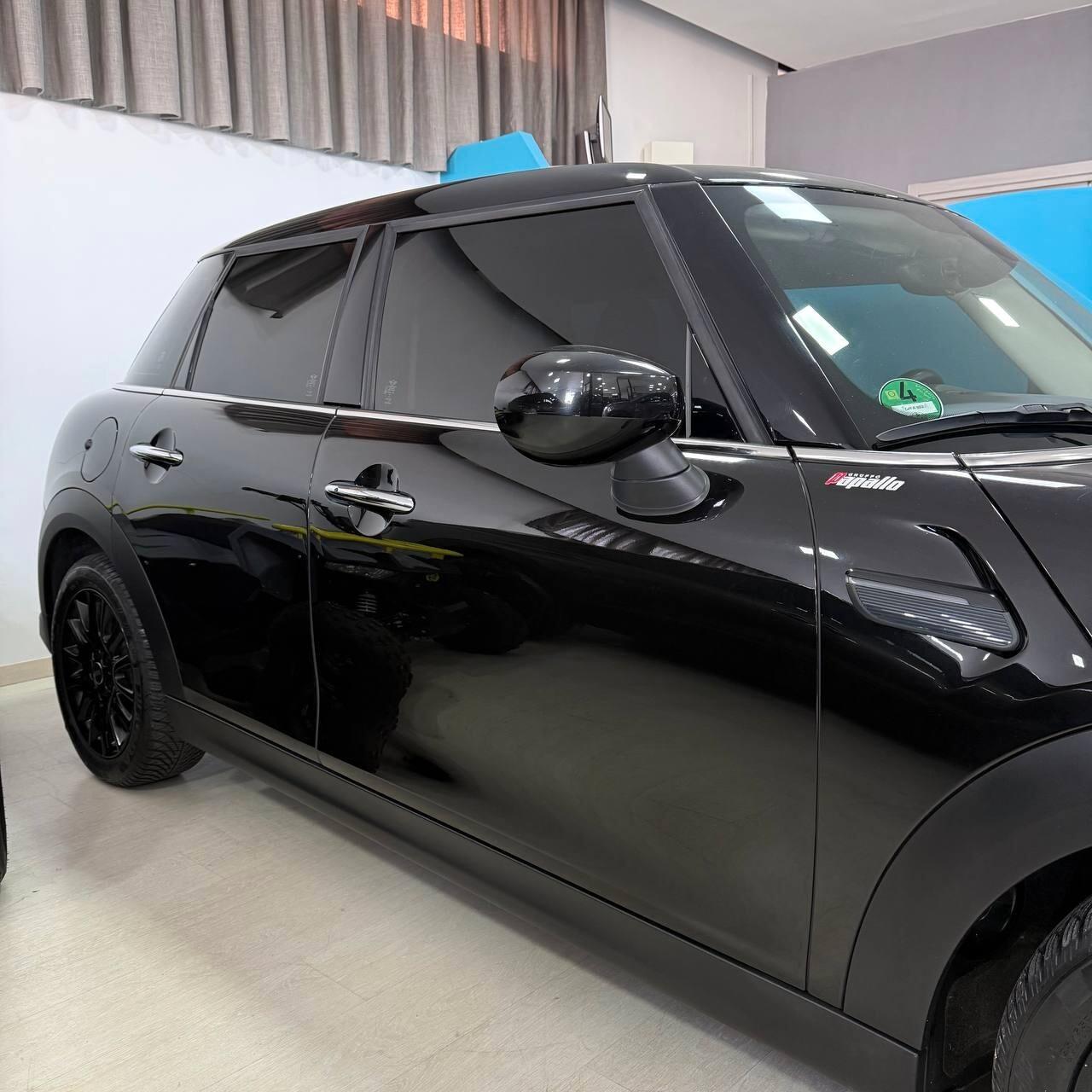 Mini 1.5 Cooper Business