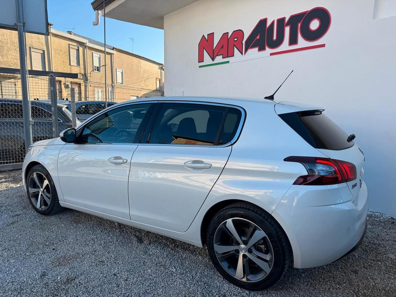 Peugeot 308 BlueHDi 130 S&S Allure