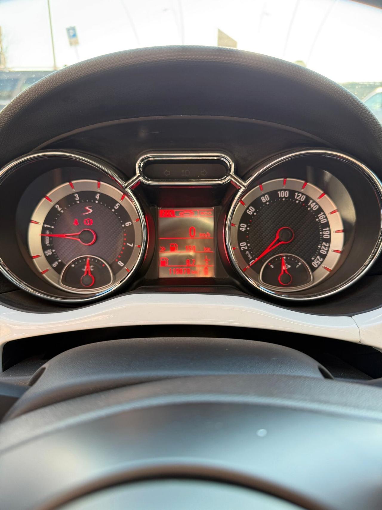 Opel Adam 150CV Versione Recaro