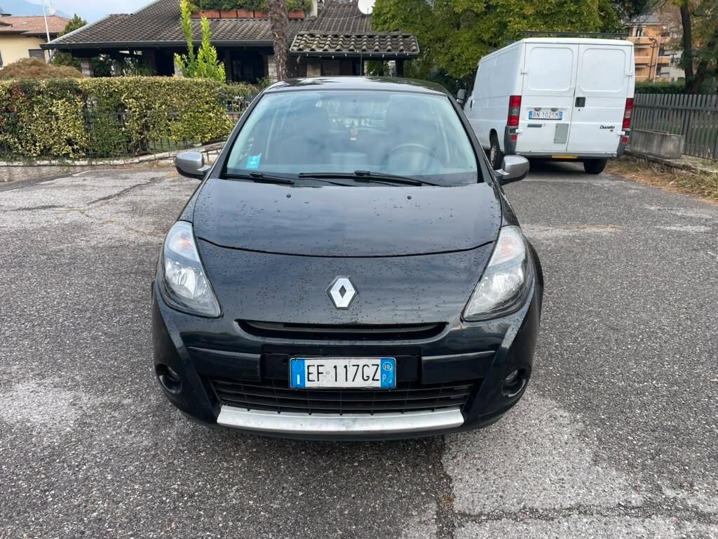 Renault Clio 1.2 16V 5 porte Dynamique