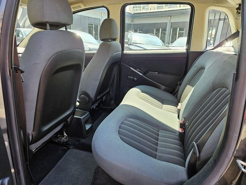 Lancia Musa Musa 1.4 16v