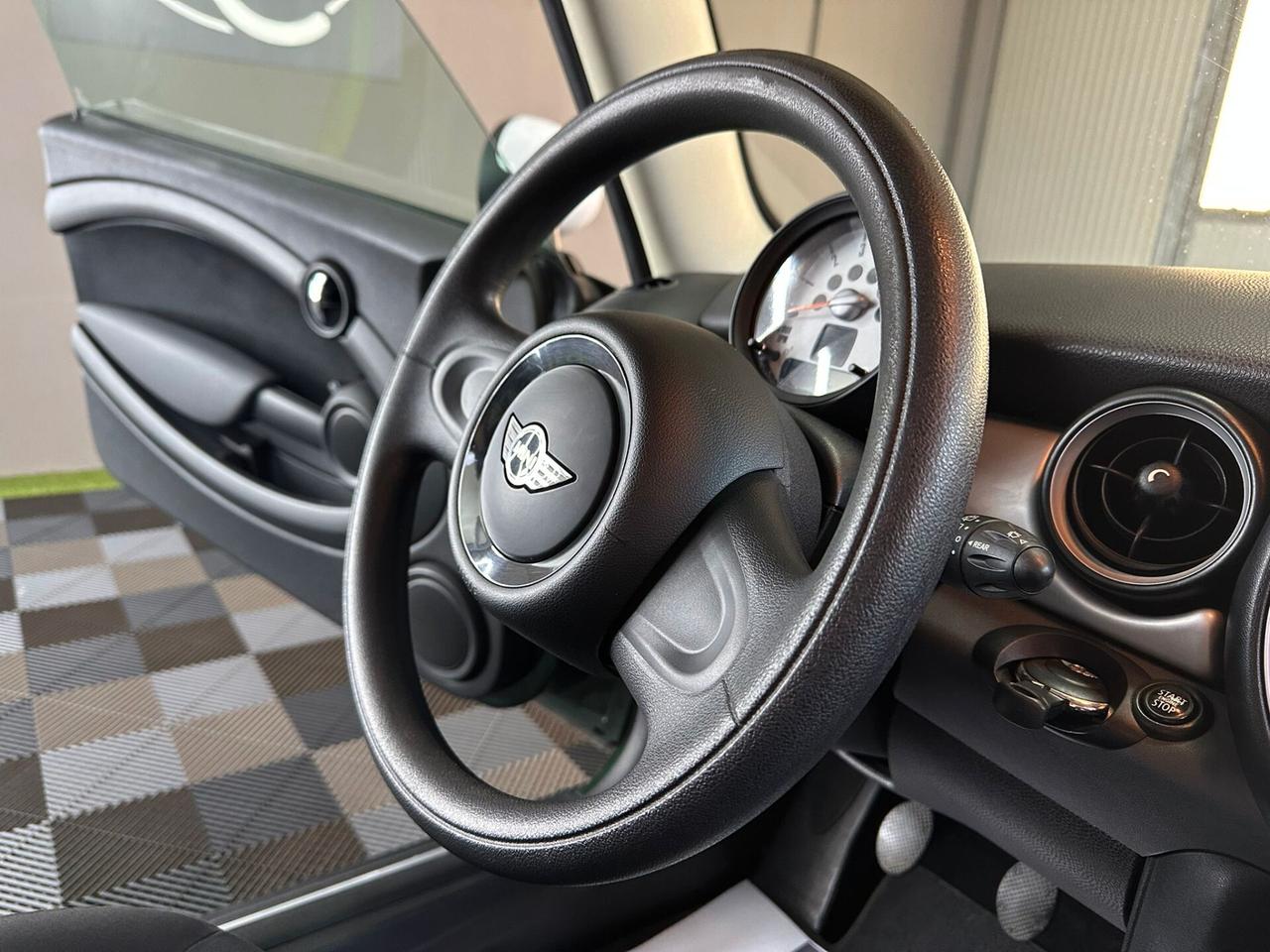 Mini 1.6 16V Cooper D