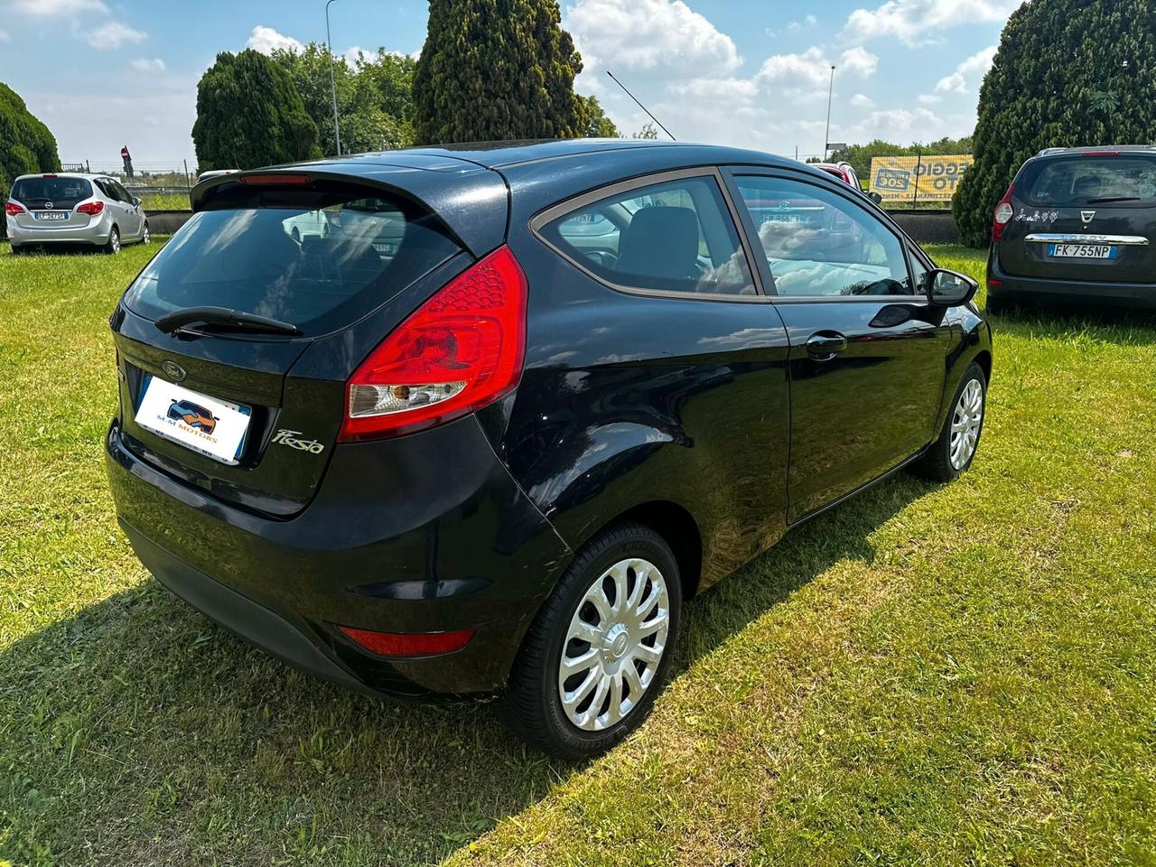 Ford Fiesta 1.4 TDCi 70CV Neopatentati