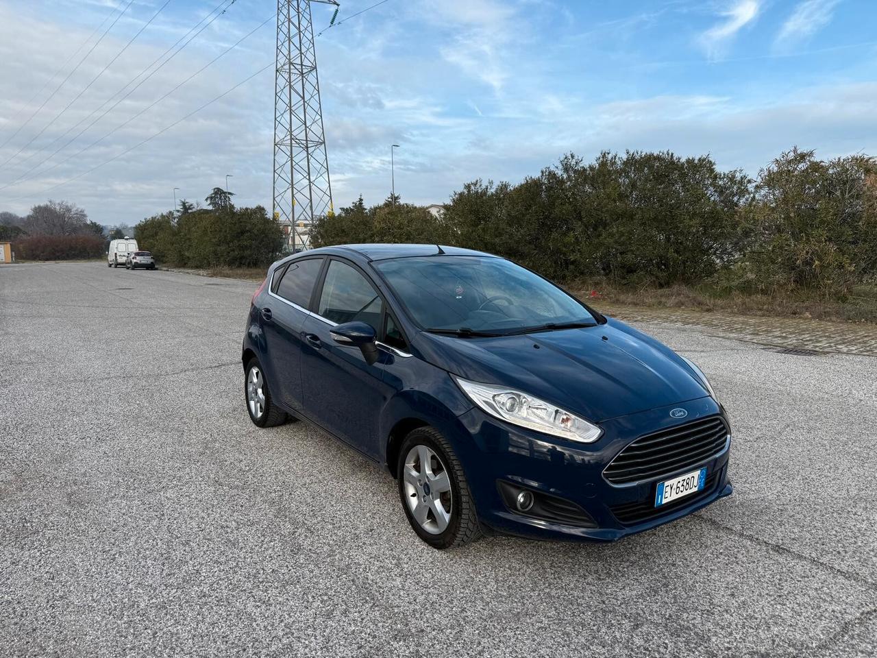 Ford Fiesta 1.4 5 porte Bz.- GPL Black & White Edition