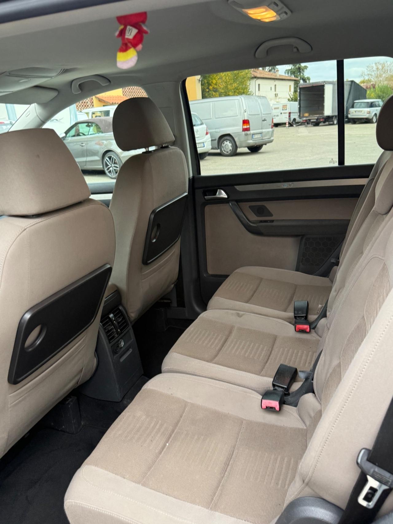 Volkswagen Touran 2.0 Highline Ecofuel 7 posti