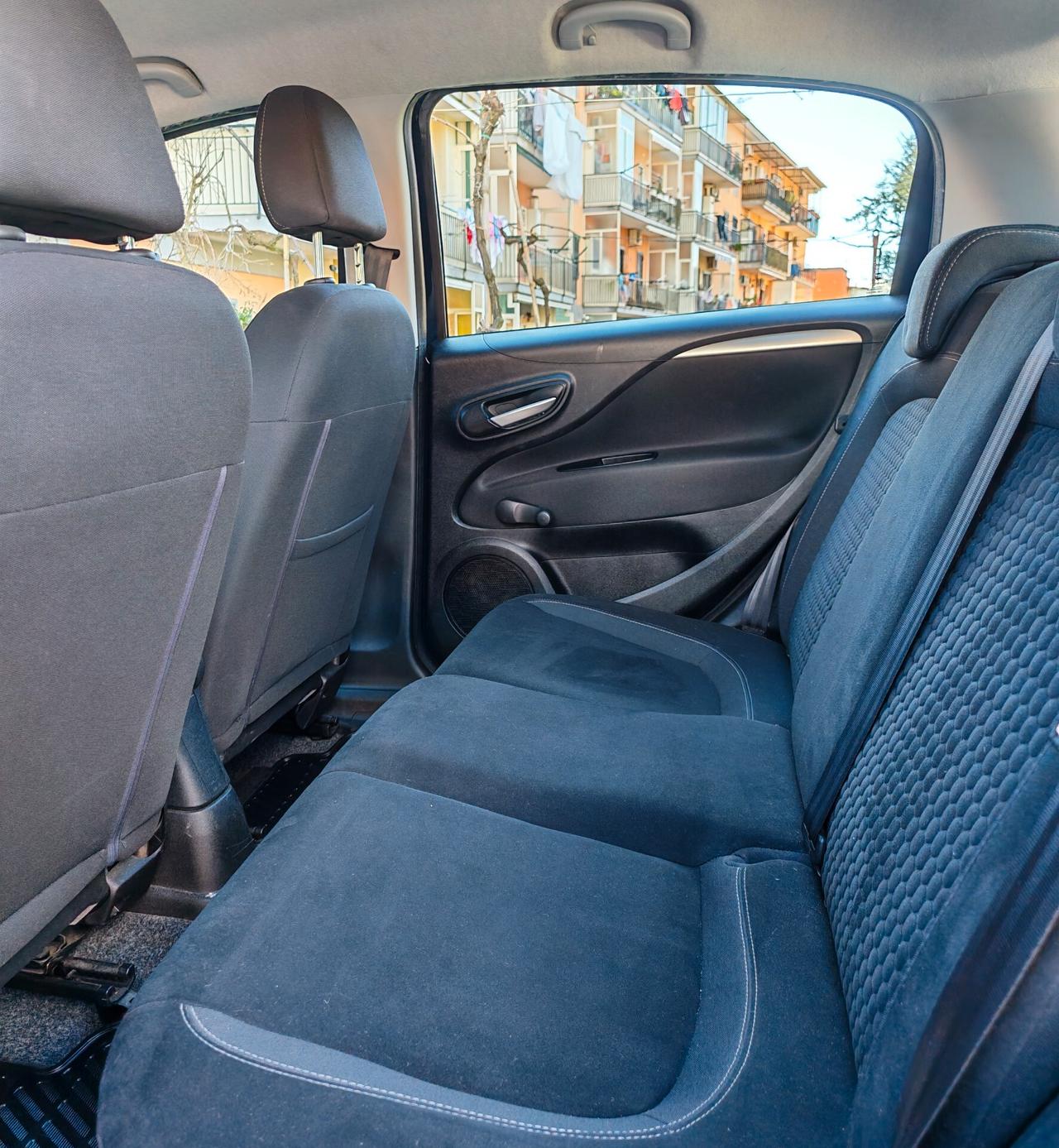 Fiat Punto 2016 GPL NUOVO FRIZIONE NUOVA