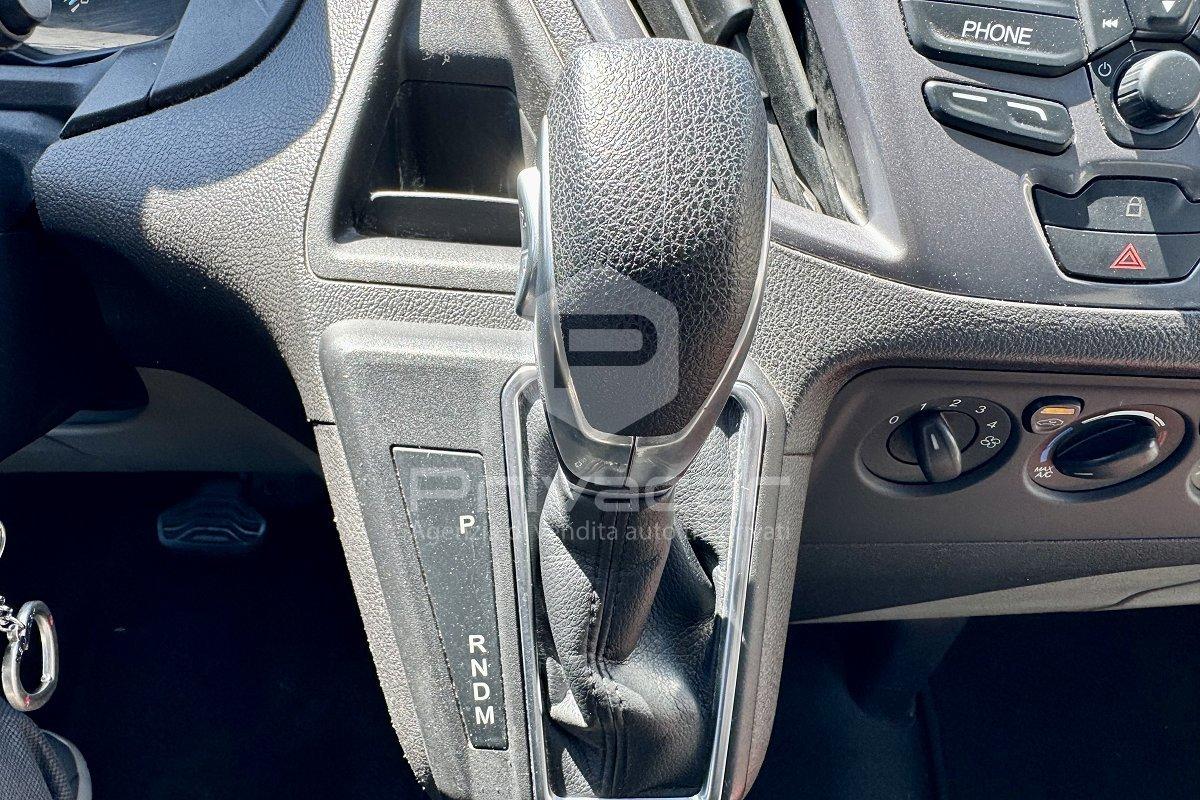FORD Tourneo Custom 310 2.0 TDCi 170CV aut. PC Titanium