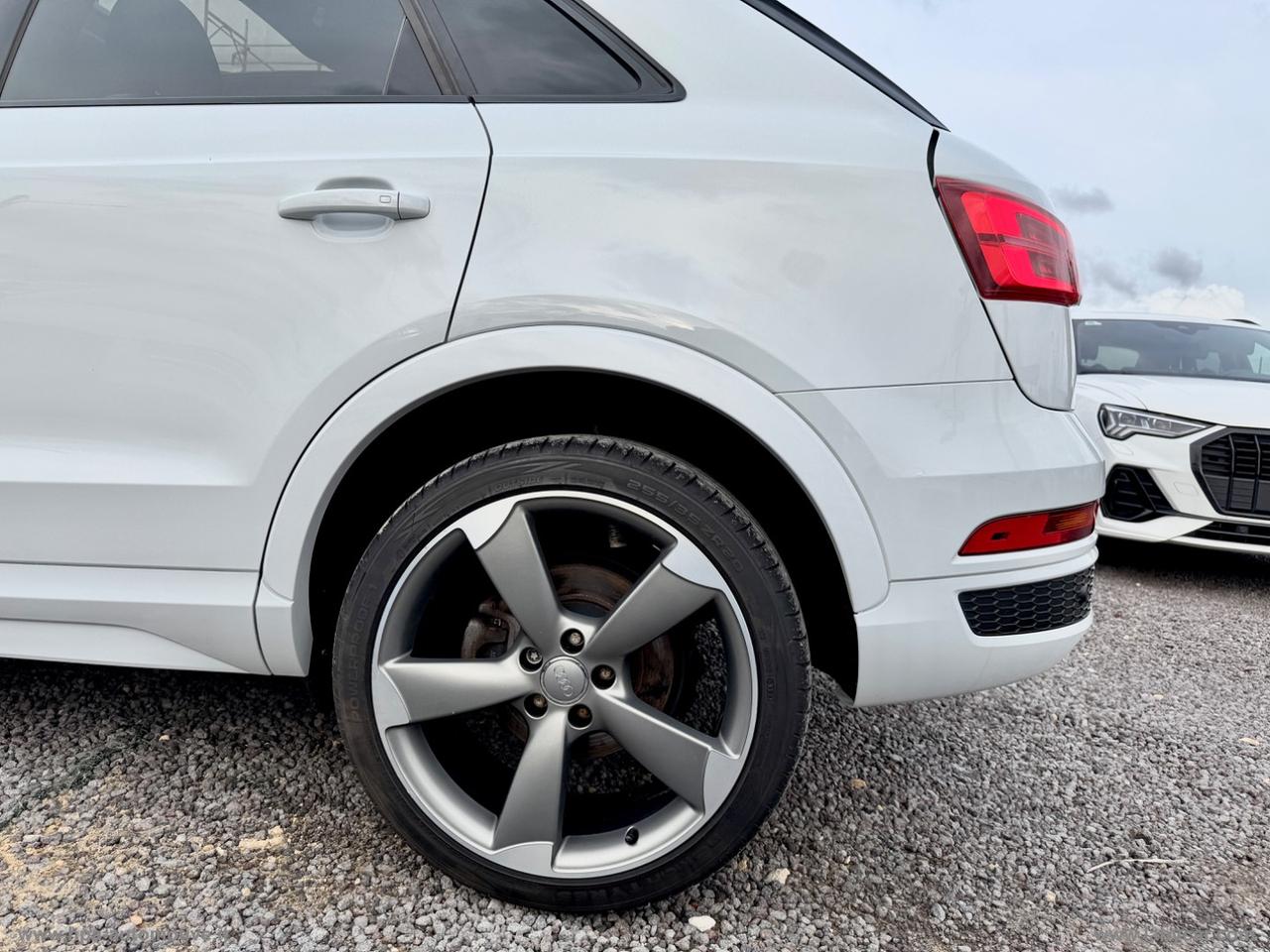 AUDI Q3 2.0TDI 184CV Quattro S-TRONIC S-TRONIC S-LINE TETTO NAVI LED BOSE QUATTRO ROTOR 20