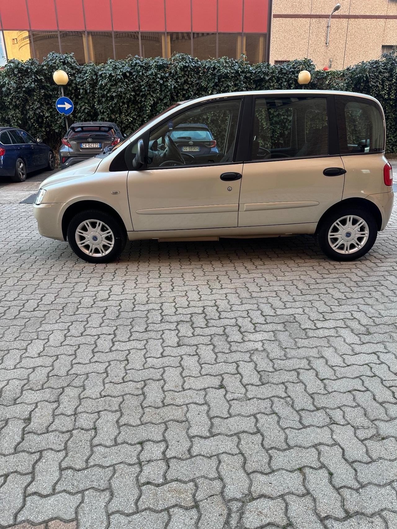 Fiat Multipla 1.6 16V Natural Power Active