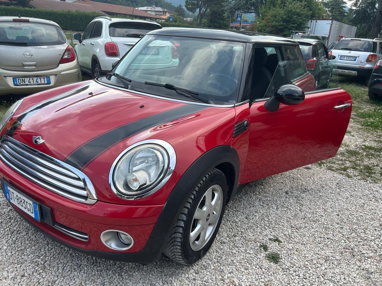 Mini 1.4 16V One Chili